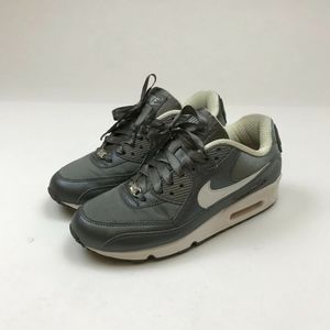 Nike Shoes | Air Max 90 Womens Us 6 | Poshmark Womens Air Max 90 Nike 312052 011 metallic pewter